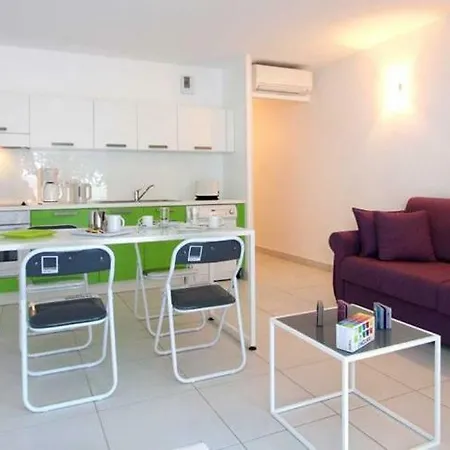 Vakantiehuis L'ile-rousse Sleeps 2 Pool Air Con T805865 LʼÎle-Rousse
